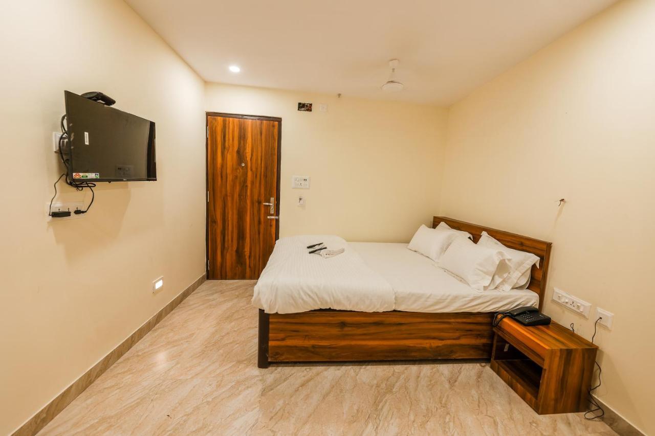 Hotel Holiday Express Calcuta Exterior foto